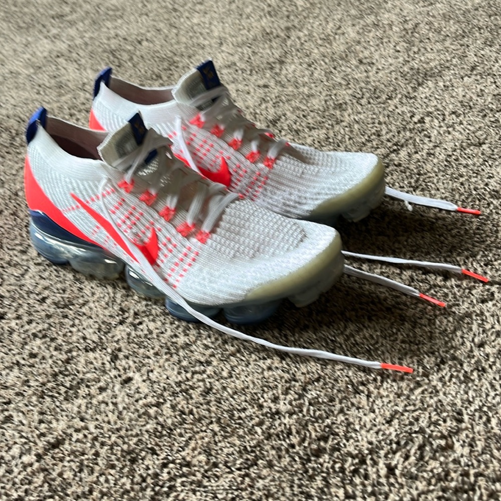 Nike Wmns Air VaporMax Flyknit 3